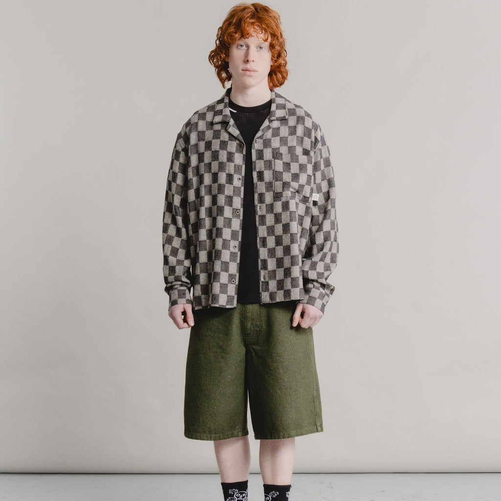 Heresy Trellis Revere Shirt: Black Check